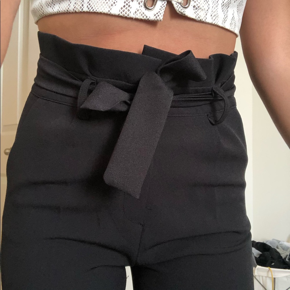 Black classy pants. S/M